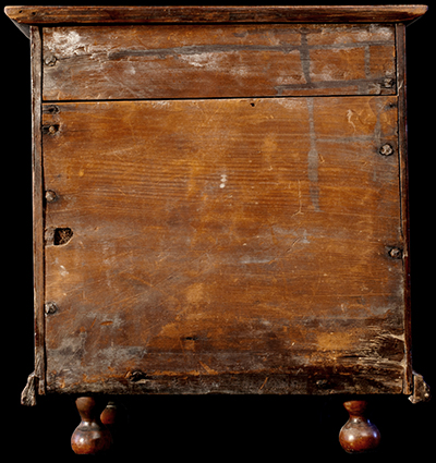 Chests ... quest of antique furniture what it is. Date: 1690-1700.